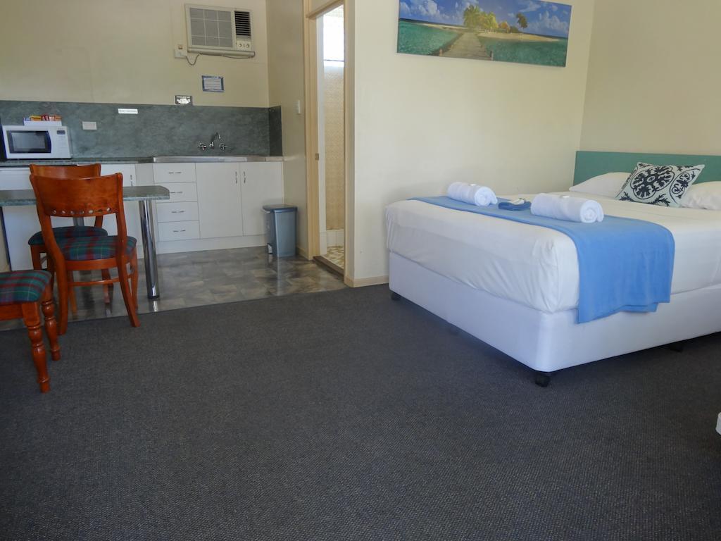 Shell Motel Bowen Zewnętrze zdjęcie